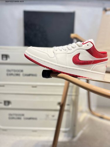 公司级头层皮乔丹Air Jordan 1 Low Aj1低帮系列篮球鞋 官方同步配色 原装级产物 #拒绝公底 立体鞋型 细节完美 高清洁度Hj9338 Qqs7