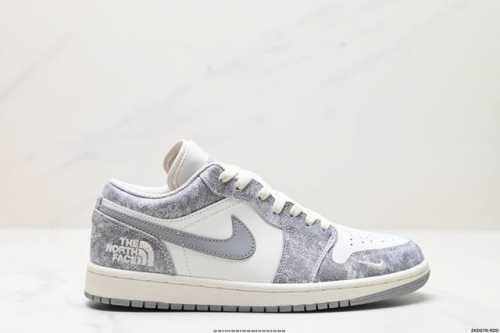 公司级air Jordan 1 Low Aj1乔1低帮休闲板鞋 同步官方配色 市场唯一独家头层皮打造 原鞋原档案开发 原厂皮料 原档冲孔鞋头 正确满胶鞋垫 四线