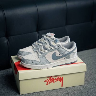 360 核心私 Nike Dunk 全套原楦原模倾力打造完美版型 独家原厂航空铝磨具打磨大底 鞋头坡度极致还原 无解鞋型 原盒原配 圈内天花板工艺 原厂冲刀 超