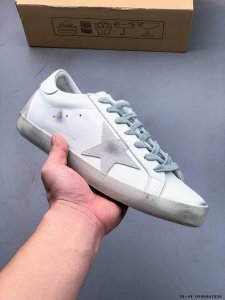 集图 Ggdb Golden Goose Super Star系列小脏运动鞋 火爆全网各路明星纷纷上脚，头层公司级小脏鞋，完美精细做工，全手工打磨做旧，自带3厘