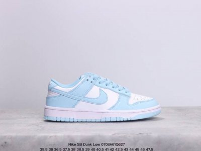 耐克sb Dunk Low Sb 扣篮系列复古低帮休闲运动滑板板鞋。采用脚感柔软舒适zoomair气垫，有效吸 收滑板等极限运动在落地时带来的冲击力，为街头运动