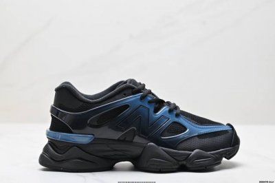 340 公司级New Balance 公司级版本 Nb9060 联名款 复古休闲运动慢跑鞋 鞋款灵感源自设计师本人对夏日的怀日回忆。鞋面大身由空间双格及磨砂鞋面