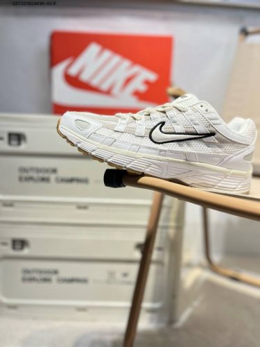 耐克 Nike p-6000 Laser Blue 复古科技个性运动老爹鞋。该鞋款鞋面采用纵横交错的覆面，重现 0 年代跑鞋风格，同时搭配缓震鞋垫，带来舒适的步