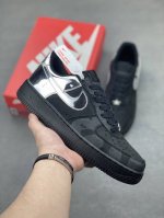 海外限量发售 公司级Nike Air Force 1 '07 Low 空军一号 低帮 运动鞋 休闲鞋 折边针车 工艺难度大 原楦头原纸板 原装鞋盒 定制五金配件