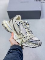Balenciaga Phantom Sneaker 官方同步 巴黎世家全新十代 潮流跑鞋 W1Rb5 1 #增加全新设计 在延续 Track Trainer