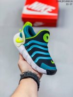 童鞋耐克nike Dynamo Go毛毛虫远动鞋！注意：图下方显示为实际内长，单位厘米[手工测量，可能存在0.5厘米左右的误差]，建议净脚长加1厘米左右对应标注