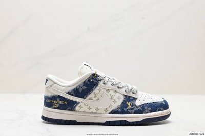 公司级耐克nike Sb Dunk Low扣篮系列低帮休闲运动滑板板鞋采用软质牛剖皮鞋面材质#正确后跟反口里弧度#原厂中底布正确印刷#鞋垫嵌入缓震乳胶+Sole