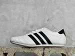 Adidas Originals Taekwondo 3411百搭单品 跆拳道薄底鞋 皮质鞋面，柔软高级 搭配经典3D鞋头缝线设计一脚蹬设计穿脱自如 低平橡胶外