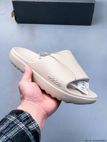 集图 阿迪达斯Adidas Adilette Lumia 夏季新款百搭运动拖鞋 0426240B12