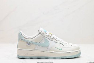 公司级nike Air Force 1'07 原楦头原纸板 打造纯正低帮空军版型 专注外贸渠道 全掌内置蜂窝气垫 原盒配件 原厂中底钢印、拉帮完美 货号:Fb1