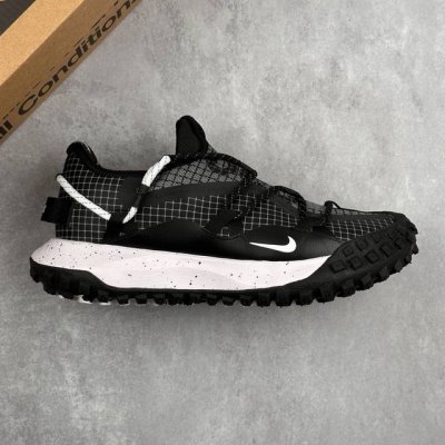 本地 核心私 耐克 Nike Acg Air Mowabb 运动鞋户外登山徒步鞋 鞋面采用 Gore-Tex 材料 质地轻盈 耐穿拒水 结合易于抽拉的系带系统