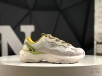 斐乐 Fila Fusion斐乐潮牌老爹鞋女夏硬糖鞋 厚底老爹鞋跑步鞋 欧阳娜娜 虞书欣同款 毛绒配件搭配萌趣鞋带可爱爆棚轻能发泡科技加持 轻盈厚底舒适显高混搭