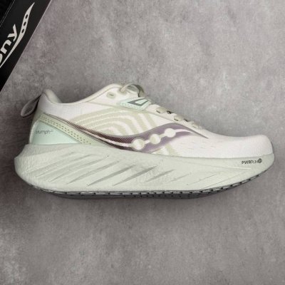 本地 核心私 Saucony Triumph 22 Gtx 潮流舒适防滑耐磨 低帮跑步鞋 全新升级Pwrrun Pb中底 脚感再度升级，提供持久强劲动能 中底边