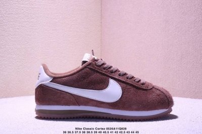 nike Classic Cortez 耐克经典轻便舒适阿甘鞋休闲跑步鞋运动鞋 纯粹而执着的精神 使得Cortez种在了一代人的心里 无论是否喜欢它复古的鞋型