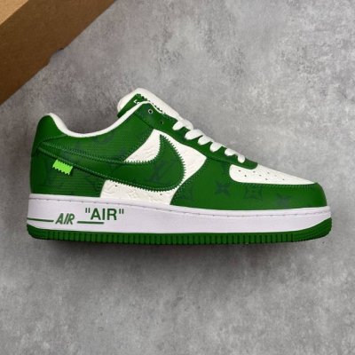 本地 核心私 Nike Air Force 1 '07 Low X Lv Trainer Sneaker 联名 绿白印花绿钩 空军一号 低帮运动休闲鞋 折边针车