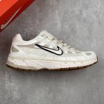 本地 核心私 耐克 Nike p-6000 复古科技个性休闲运动老爹鞋 该鞋款鞋面采用纵横交错的覆面，重现 0 年代跑鞋风格，同时搭配缓震鞋垫，带来舒适的步履体