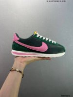耐克Nike Classic Cortez 全新配色 经典轻便舒适男子阿甘鞋休闲跑步鞋运动鞋，纯粹而执着的精神，使得Cortez种在了一代人的心里，无论是否喜欢