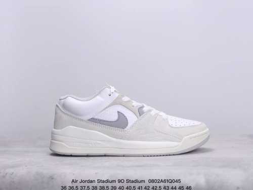 air Jordan Stadium 9O Stadium jordan Stadium 90充满了对tinkerhathield 原创设计的致敬，包括中足网状