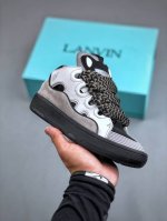 LANVIN CURB 人气单品 LANVIN浪凡三代 最新走秀款CURB系列休闲运动鞋，官网一出热度火爆整个全球，各大网红也疯狂上脚 原版1:1开模重工艺制作