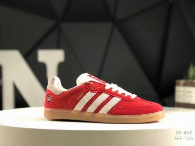 真标带半码Adidas 阿迪达斯 男女运动鞋 三叶草Sambavegan休闲鞋 德训鞋 复古板鞋经典运动鞋。采用环保设计的焕新Adidas Samba经典鞋,力