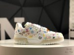 路易威登 Louis Vuitton Lv路易威登板鞋 乘风破浪的姐姐争先种草款,舒适透明底和百搭性霸屏整个时尚娱乐圈，正品1:1套楦复刻，细节调整完美主义！鞋