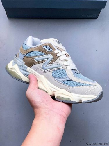 New Balance 又带来了新鞋型 9060 ，并且是与芝加哥街头品牌 Joe Freshgoods 的联名款。鞋身主体采用了类似 990 系列的设计风格，