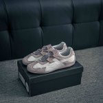 核心私 Puma Speedcat Og 彪马罗马阿莫尔系列 复古运动休闲赛车跑鞋 全球知名运动品牌Puma宝马赛车系列 融合了宝马车队的标志性配色 以趣味十足