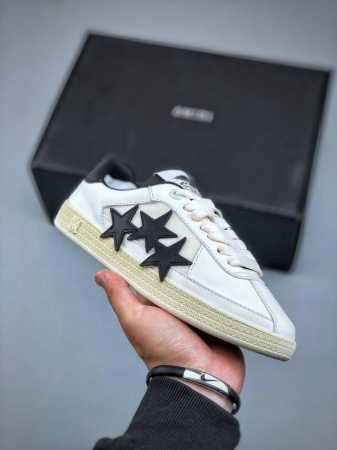 Amlrl 埃米尔25春夏新款星星德训鞋，全新The pacific 系列运动鞋，鞋侧点缀星星图案。 尺码：35 36 37 38 39 40 41 42 43 - 点击图像关闭