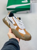 Puma 彪马 男女鞋半码制，原楦纸版开发，采用软质牛剖革组合翻毛皮鞋面材质，外置双层组合耐磨橡胶大底 全新德训鞋 上脚颜值太高了！全球体育用品品牌彪马puma