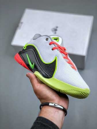 NIKE LeBron XXII 詹姆斯22代签名篮球鞋 FZ1095-105 采用全新中足鞋鞍翼结构，作为护栏保护的同时提供自然的控制感和稳定性，令下一代运动 - 点击图像关闭