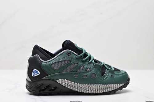 公司级Nk Acg Mountain Fly 2 Low 户外登山系列越跑高帮休闲运动徒步鞋 全新户外鞋款Mountain Fly 全新来袭 该鞋款沿袭前代高帮
