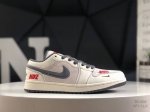 公司级带半码 耐克 Air Jordan 1 Low 此款主张打破传统的工业化流水线设计限制，以Made By Ideas的超级创意为理念，集结众多潮流设计师，