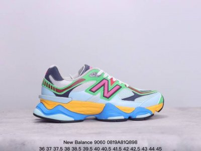 公司级new Balance 公司级版本 nb9060 联名款 复古休闲运动慢跑鞋 鞋款灵感源自设计师本人对夏日的怀日回忆。鞋面大身由空间双格及磨砂鞋面拼接而生