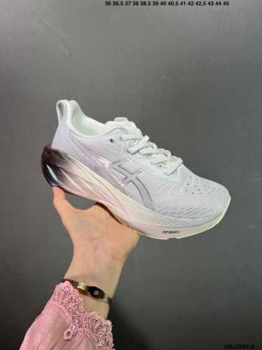 140 asics亚瑟士 透气网眼鞋面配合部分合成革材质 采用全新Ahar+橡胶材质,更加耐磨日本专业跑鞋品牌·Asics/亚瑟士 Novavlast 4 户外