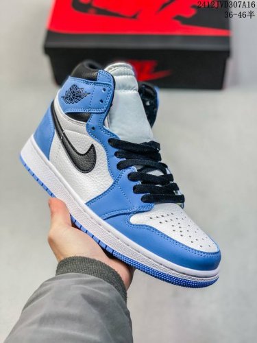 公司级 耐克 男女同款运动板鞋 Nike Air Jordan 1 Retro High Og 乔丹一代aj1 乔1 Aj1 篮球鞋复刻运动鞋。皮面高帮板鞋的设