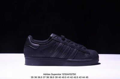 公司级阿迪达斯adidas三叶草 Originals Superstar贝壳头系列低帮经典百搭休闲运动板鞋 货号:If7905 尺码:36 36.5 37 38