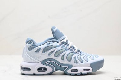公司级耐克nike Air Max Ap休闲气垫缓震跑步运动鞋 造型超讨喜！鞋面以帆布和织物材质包裹，保证了轻薄透气，更适合夏季穿着。鞋侧 鱼骨 形状的 Tpu