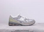 New Balance M 6系列 复古单品宝藏老爹鞋款 公司级版本 复古元素叠加 质感超级棒 楦版型材料细节做工精细 作为nb最经典的档案鞋型之一 与2002