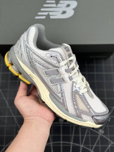 本地 核心私 公司级new Balance M 6系列复古单品宝藏老爹鞋 公司级版本复古元素叠加 质感超级棒 楦版型材料细节做工精细 作为nb最经典的档案鞋型之