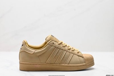 公司级阿迪达斯Adidas三叶草 Originals Superstar贝壳头系列低帮经典百搭休闲运动板鞋 货号:Gy9022 尺码:36 36.5 37 38
