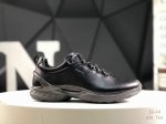 Ecco 爱步 经典爆款 健步系列 休闲运动跑鞋 休闲鞋 鞋面采用原厂进口头层牛皮 橡塑发泡防滑耐磨大底 独特制鞋工艺 舒适百搭 尺码：39一44 Atk Tk