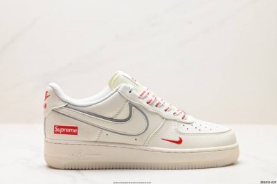 380 公司级Nike Air Force 1‘07 原楦头原纸板 打造纯正低帮空军版型 专注外贸渠道 全掌内置蜂窝气垫 原盒配件 原厂中底钢印、拉帮完美 货号