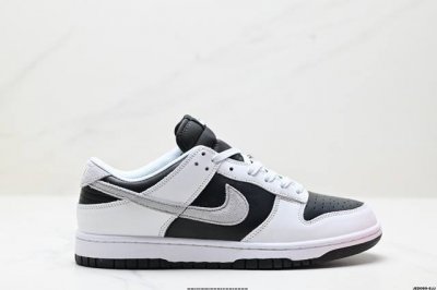 250 公司级耐克Nike Dunk Low 扣篮系列 复古低帮休闲运动滑板板鞋 采用脚感柔软舒适Zoomair气垫 有效吸收滑板等极限运动在落地时带来的冲击力