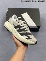 公司级Adidas Lightblaze 舒适防滑 新款阿迪达斯低帮跑步鞋 极致轻盈的Lightweight Upper设计 带来近乎裸足的舒适体验 中底采用尖