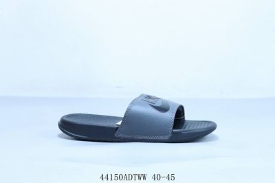 耐克二代Nike Benassi Duo Ultra Slide 耐克 舒适脚感 抗磨防滑 休闲沙滩运动拖鞋 货号 Cz6501-101 44150Adtww