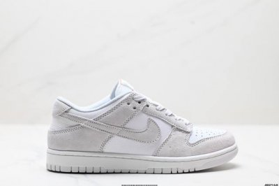 250 公司级耐克Nike Dunk Low 扣篮系列 复古低帮休闲运动滑板板鞋 采用脚感柔软舒适Zoomair气垫 有效吸收滑板等极限运动在落地时带来的冲击力