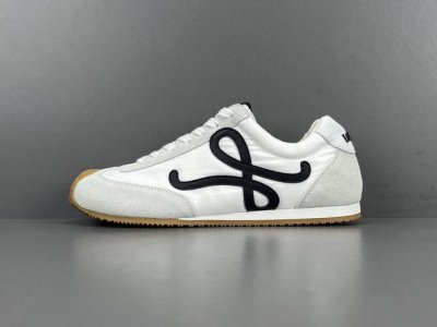 渠道优势， ！ 纯原版 罗意威 Loewe罗意威 Ballet Runner 2.0 小牛皮 圆头系带 低帮 生活休闲鞋 尺码 35 36 37 38 39 4
