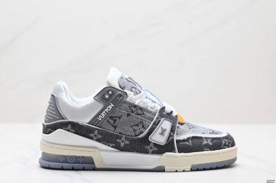 公司级全新Lv路易威登Louis Vuitton Trainer Sneaker Low休闲运动文化百搭板鞋 尺码:39-45 Id:Jfd355-Kdg