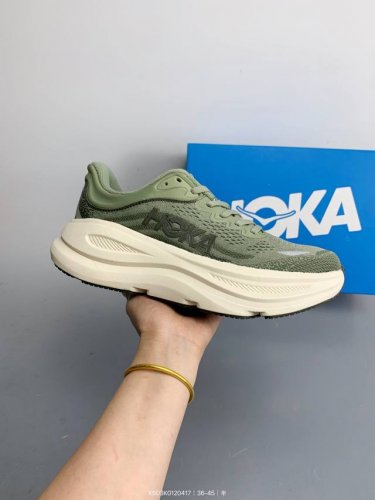 Hoka Xbon Di9 邦代 鞋面采用特别透气的工程网布 中底还是Hoka经典的厚底设计。 鞋底采用Eva板材发泡 脚感舒适 减震耐磨透气跑步运动鞋 Siz