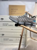 Thenorthface北面一脚蹬袜子鞋懒人鞋.鞋面采用进口飞织弹力面柔韧性和舒适性简直无法言喻鞋底采用Md底 回弹减震效果 上脚像踩棉花糖 有效减少运动时候的